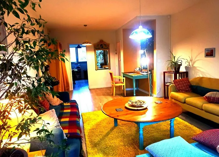 Chez Florence Et Pierre, Calme, Confort Et Lumiere