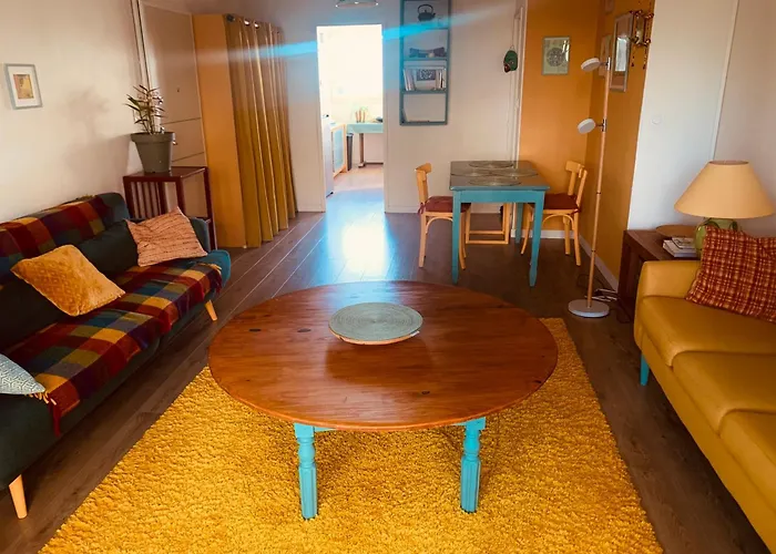 Chez Florence Et Pierre, Calme, Confort Et Lumiere *